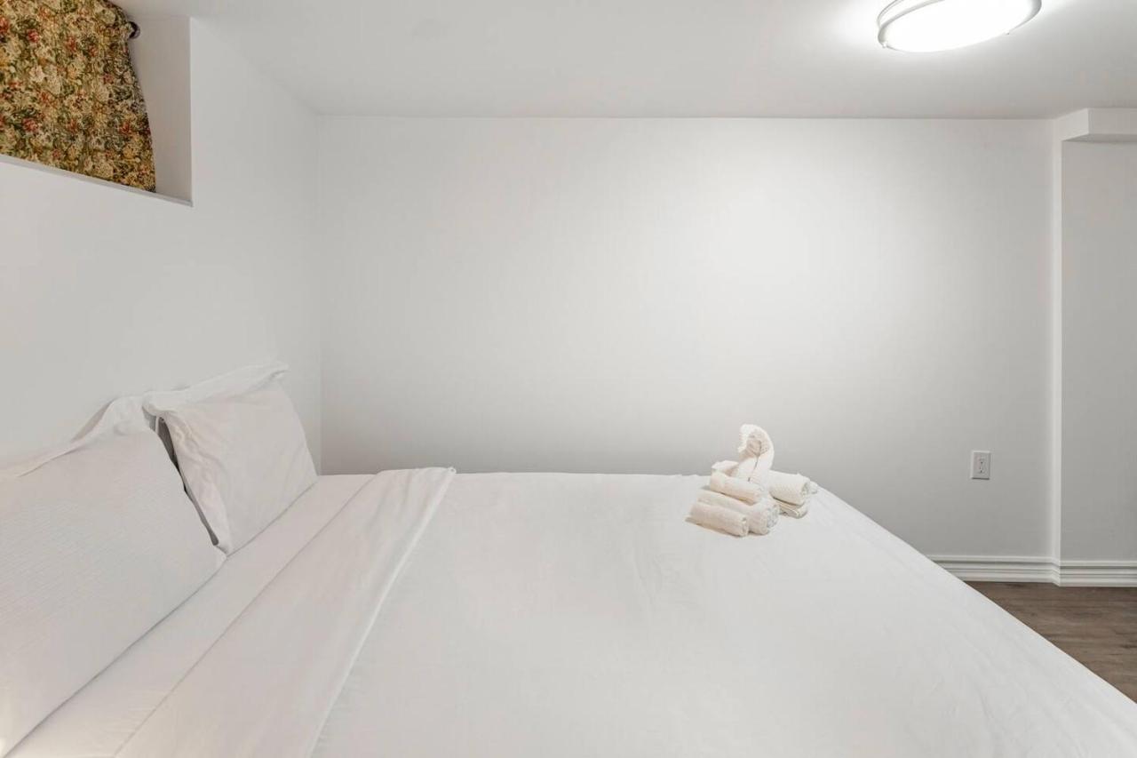 Simple & Tidy Private Rooms Торонто Екстер'єр фото